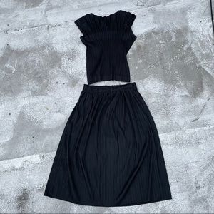 Issey Miyake Pleats Please Set